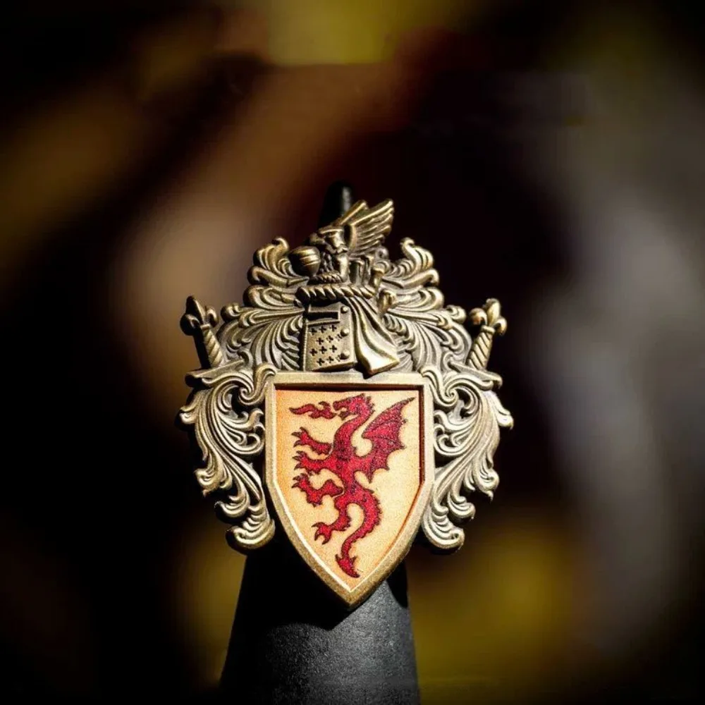 Warhammer The Old World Bretonnian Knight Heraldry Banner Faction Insignia Brooch Merchandise Game Peripheral Badge Gift view 4