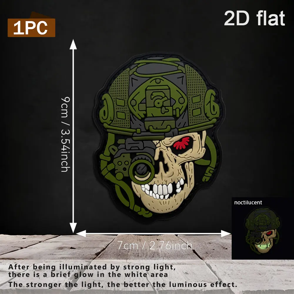 1Pc/2Pcs/3Pcs Optional Helmet Skull Illustration Art Theme Pvc Patch Badge Decal Emblem with Glow-In-The-Dark, Sun-Resistant, Non-Fading Features for Bags, Clothing, and Decoration, Comes with a Backing Sheet