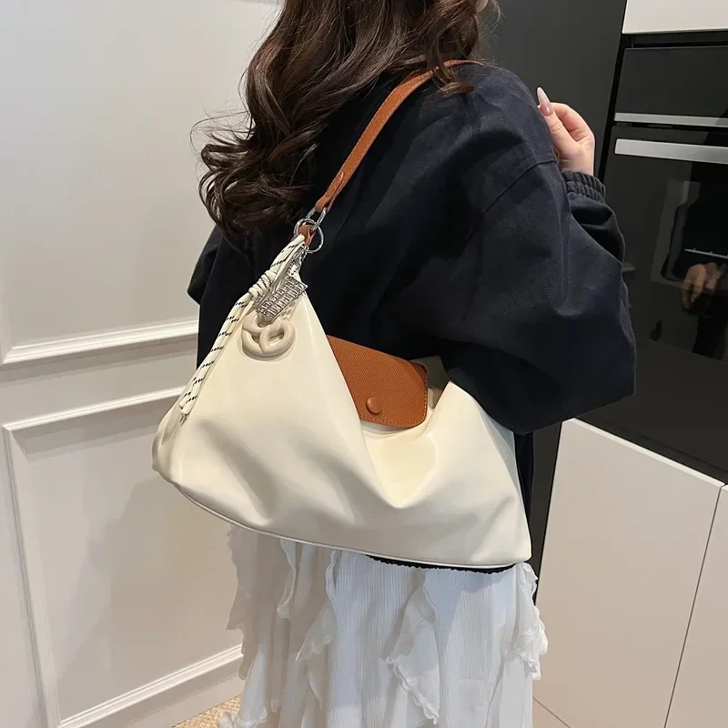 

Stylish 2025 Women's Waterproof Canvas Shoulder Bag Fashionable Convertible Tote Bag Perfect for Work Daily Use Travel Handbag