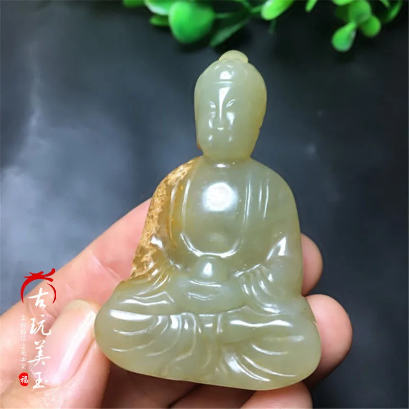 High ancient artifacts, jade walls, old  handlebars, necklaces, pendants, Guanyin