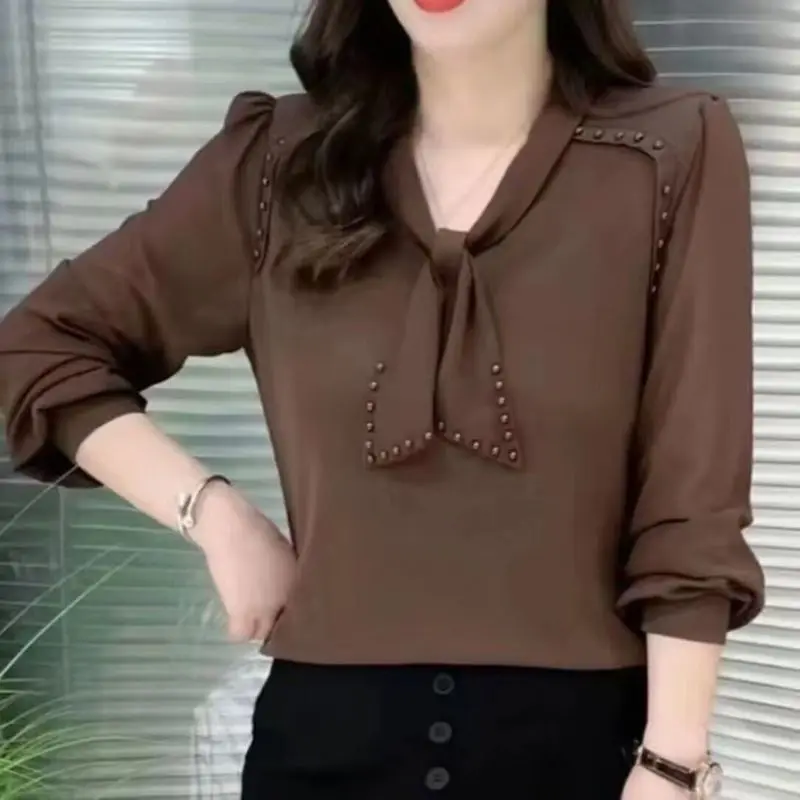 Blusa manga comprida com gola cachecol, camisa monocromática, cordão, perolização de trajeto, moda coreana, roupas femininas, primavera e outono