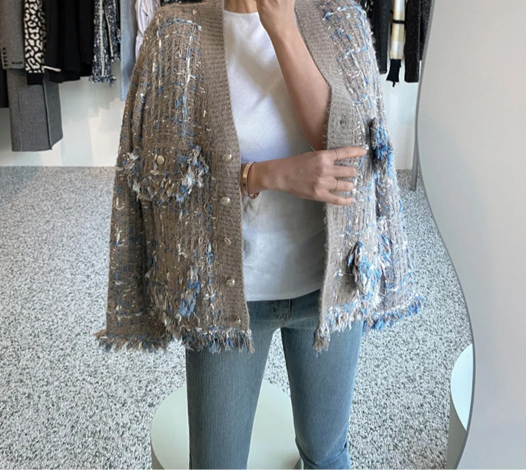 2024 New Chic Autumn and Winter V-neck Fringe Wool Mixed Color Knitted Cardigan Loose Long-sleeved Sweater Coat