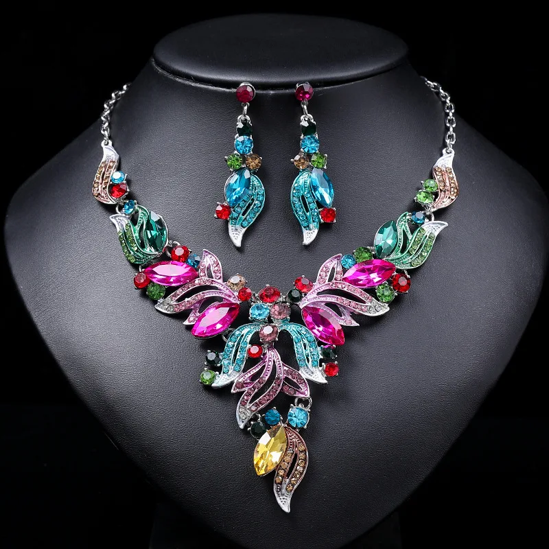 

Foreign trade new color painting oil necklace set female exaggerated retro, sweater chain collarbone chain, alloy electroplating