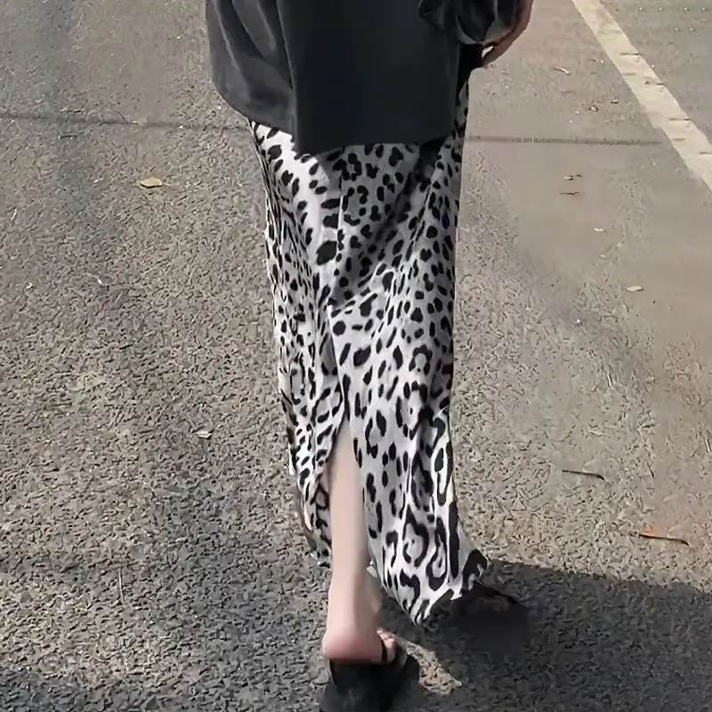 2025 레오파드 프린트 스타일리쉬 슬릿 스커트 여성 여름 신상 하이웨이스트 슬리밍 맥시