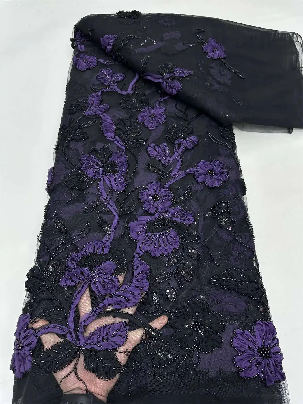 

2025 High-End French Embroidery Sequins African Lace Nigerian French Tulle Lace Luxury Sequin Fabric For Wedding Dress
