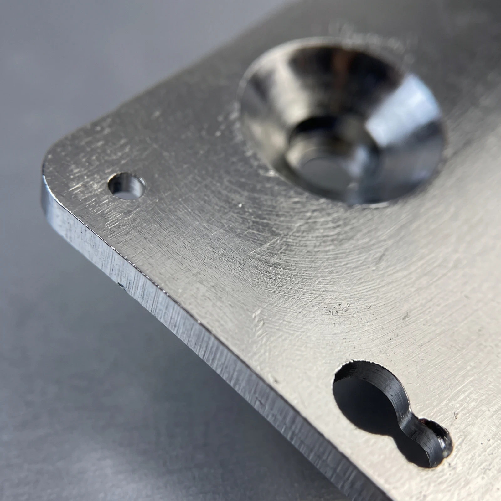 Practice Pad Bracket Versatile Mounting Bracket with Clamp Percussion Mounting Plate Metal Hardware Stable for Drummers