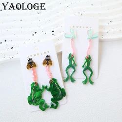 YAOLOGE New Exaggerated Originality Frog Eat Fly Earring Alternative Personality Insect Form Women's Acrylic Material Eardrop