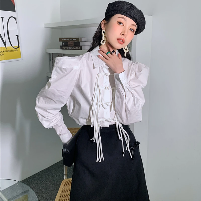 Kemeja wanita Vintage, rumbai katak Semua cocok pakaian elegan Streetwear longgar kasual musim semi lengan panjang Chic mode China baru