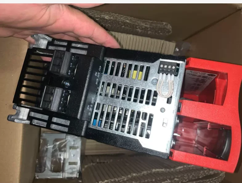 Brand new frequency inverter MDX61B0022-5A3-4-00