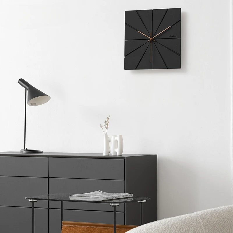 ZZMinimalist Mechanism Clock Wall Cute Classic Living Room Nordic Fashion Wall Watch Design Silent Horloge Ornaments Home DecorZ