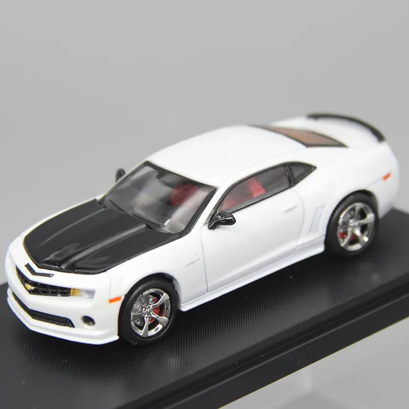 Fine Works 1/64 Chevrolet Camaro GEN.5 Legierung Spielzeug Kraftfahrzeug Iecast Metallmodell Geschenke