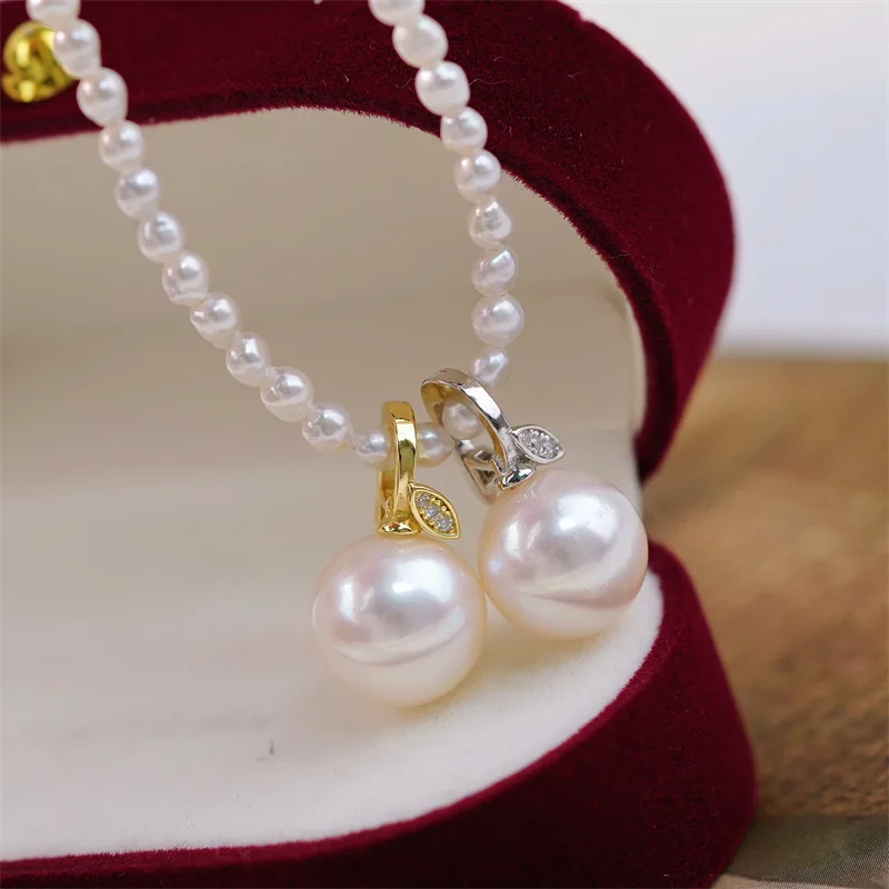 Large quantity of AAA 5-6mm akoya white round pearl  necklace （9-10mm pendant）18 in 《whiten silver 925》《yellow silver 925》