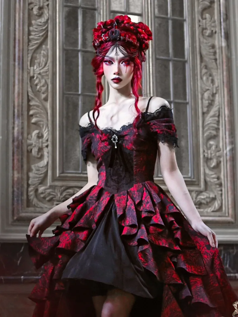 

Поставка крови ◆ Готическое тяжелое черно-красное жаккардовое платье с открытыми плечами для банкета подземного мира в стиле дворцовой волны