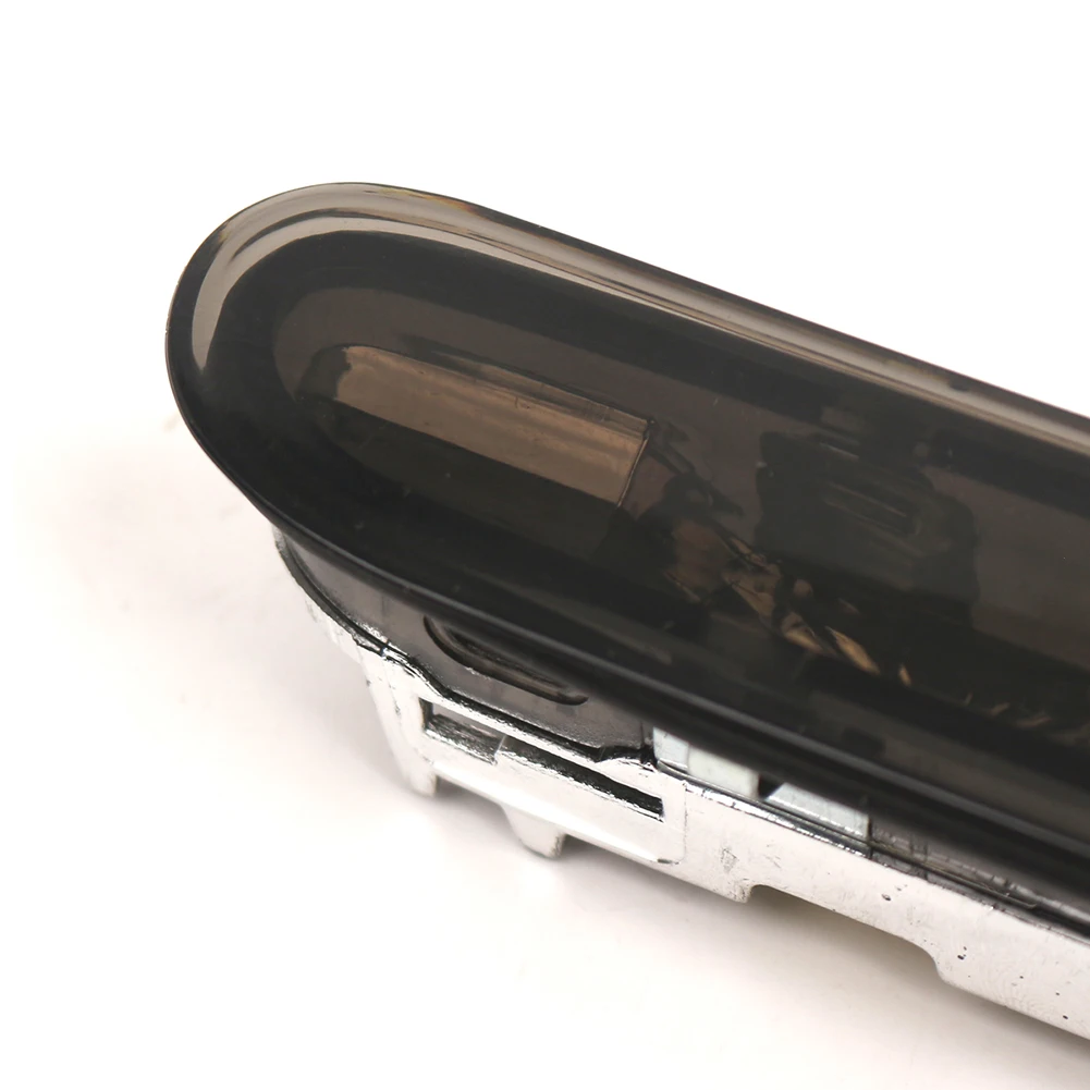 

Rear Third Stop Brake Light High Mount 3rd Brake Tail Lamp For Toyota ProAce For OPEL For JUMPY 2016-2024