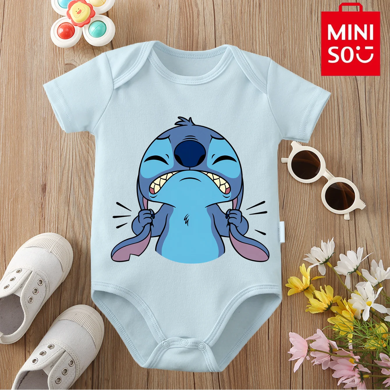 

MINISO & Disney Jointly подпись, 100% хлопок, детская одежда, детский комбинезон, боди с анолированной строчкой, милый принт для новорожденных от 0 до 12 месяцев