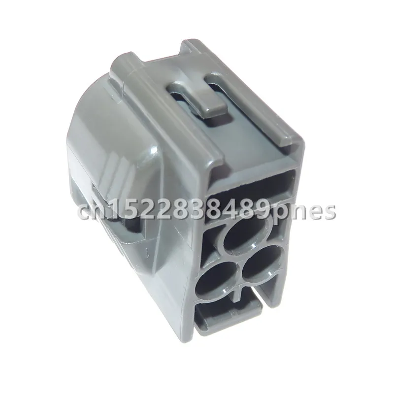 3 Pole MG641362-4 MG651359-4 Automobile Motor Waterproof Socket Windshield Spray Water Pump Plug For KIA Hyundai