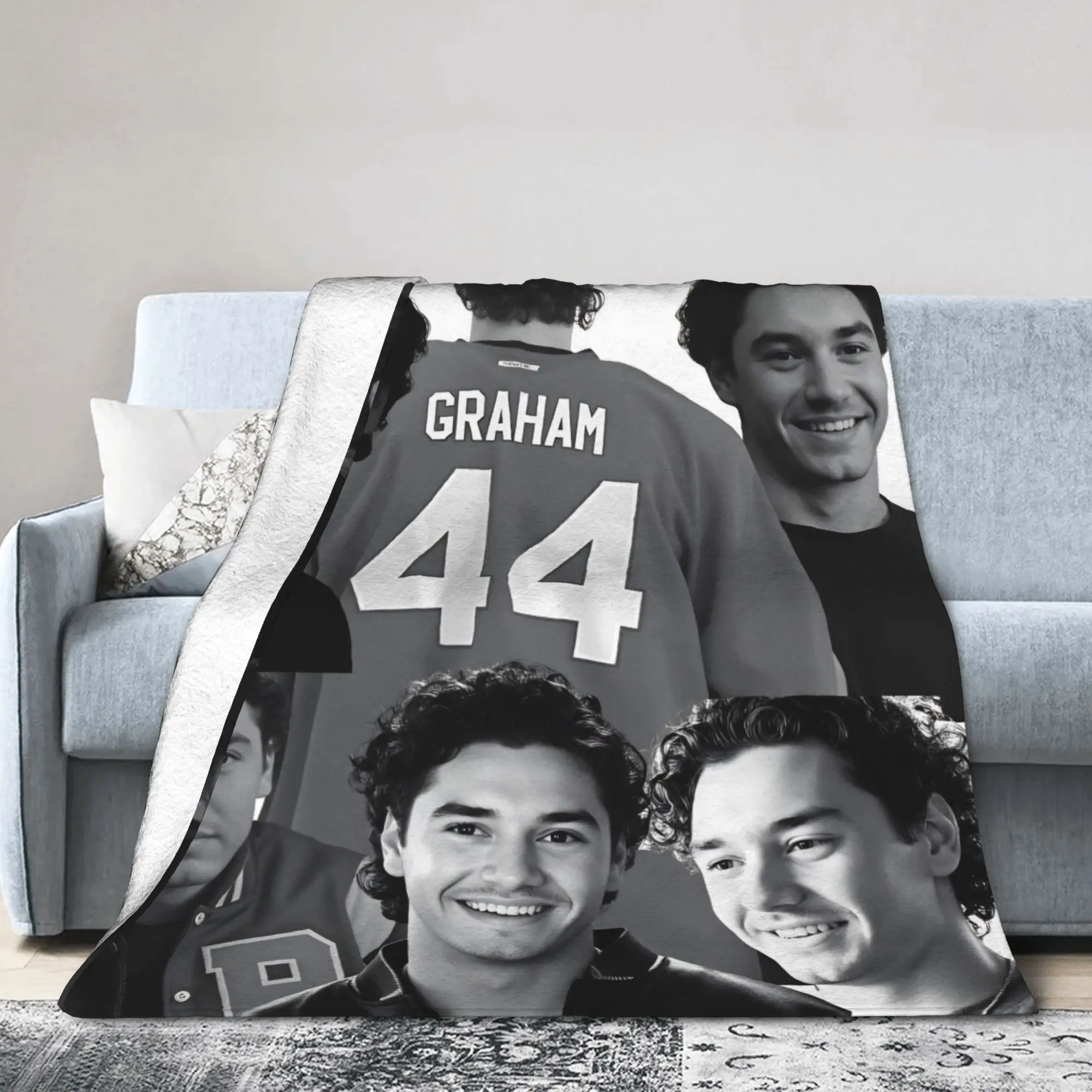 Garrett Graham Poster Plush Blanket Students Off Campus Flannel Bedding Throws For Bedroom Soft Warm Custom Quality Bedspread
