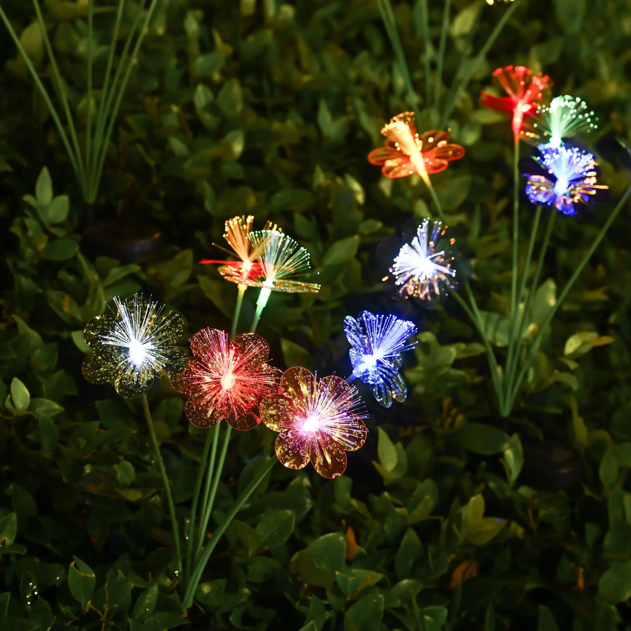 Ogród Solar Flower Lights Outdoor 6LED Decor Light Wodoodporne światła palikowe do patio na podwórku