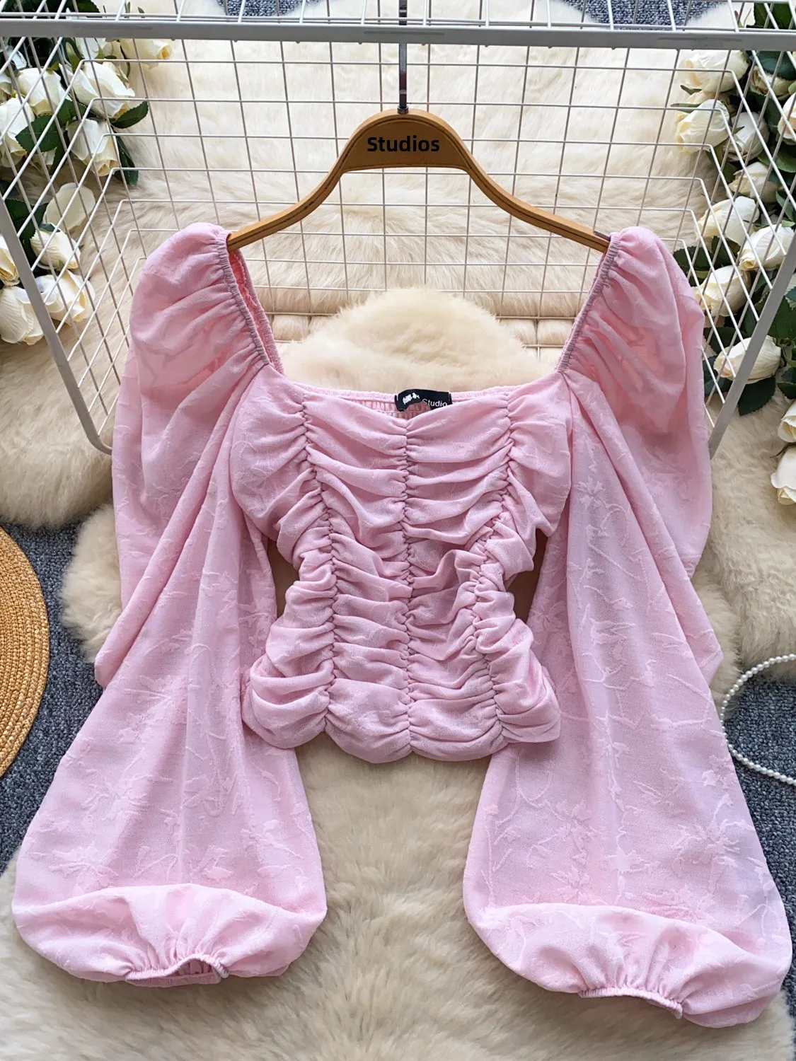 

Топ в стиле ретро с открытыми плечами Bubble Sve, женский осенний сложенный топ для похудения, чистое желание, сексуальный красивый irt, корейская версия