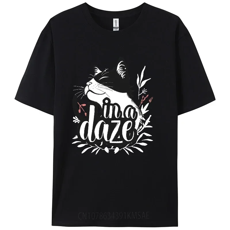 Camiseta de algodão de manga curta para mulheres, gato bonito em uma estampa atordoamento, berserk, frente e verso, desgaste do feriado feminino, desgaste da fundação, engraçado