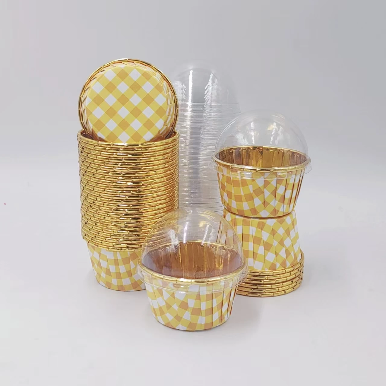 Set,50pcs Disposable Cupcake Cups With Lids,Disposable Muffin Cups With Lids,Heat Resistant Glossy Cupcake Liners,Baking Cups,Ba