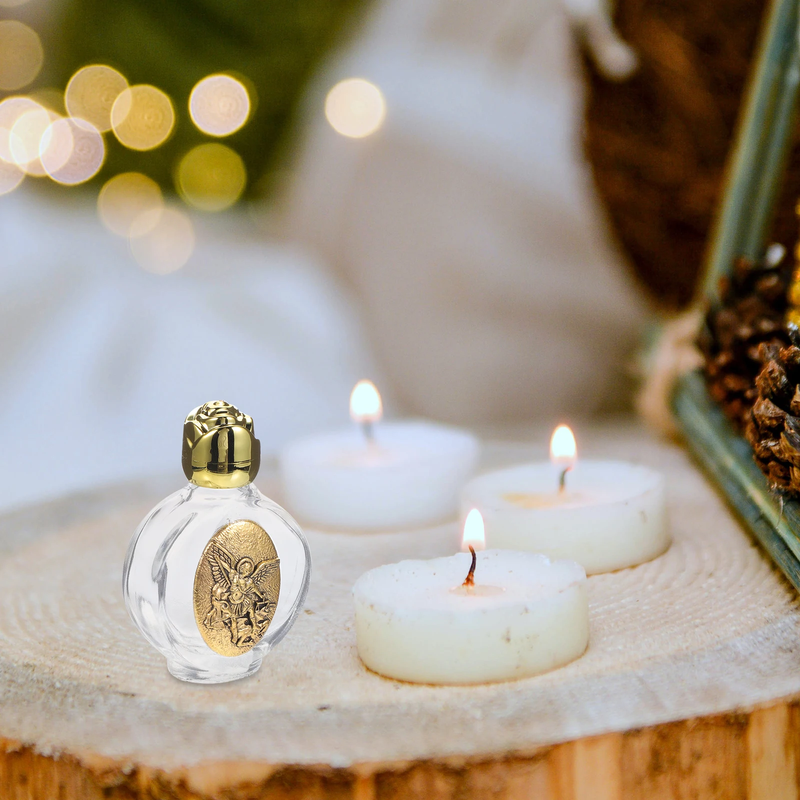 

4Pcs Metal Embossed Holy Water Glass Bottle Mini Vial Portable Refillable Container Church Baptism Decorative Wedding Favors