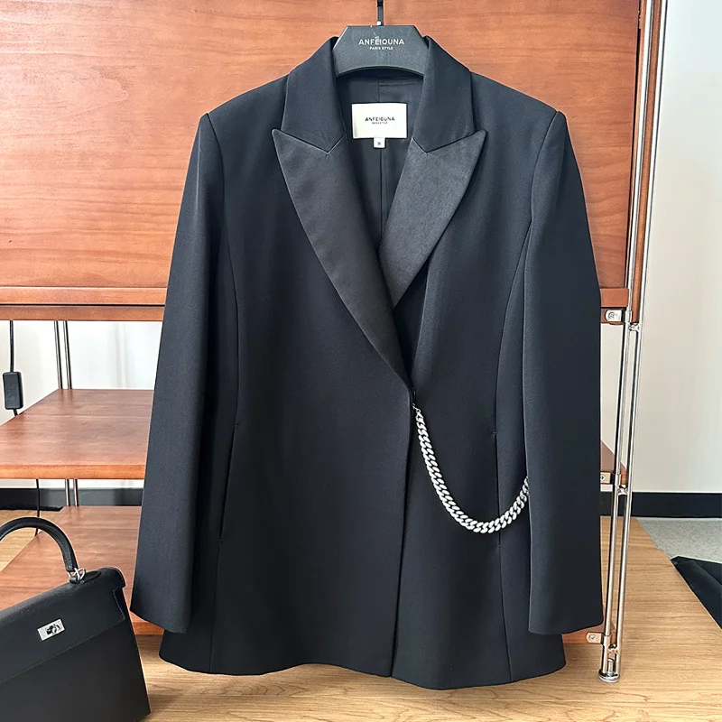 High Quality Elastic Slim Slimming Casual Suit Coat White Black Metal Chain Dark Button Long Sleeve Fashion Suit Jacket Female