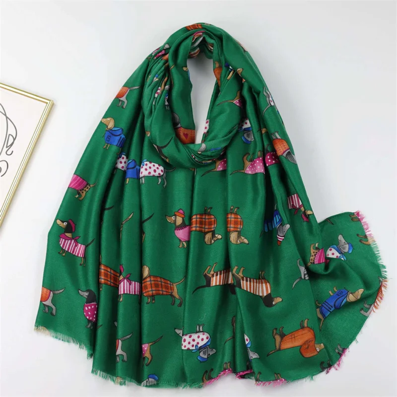 Cute Cartoon Dachshund Pattern Scarf Twill Thin Breathable Fringe Shawl Casual Travel Inelastic Outerwear Long Shawl 180*90Cm