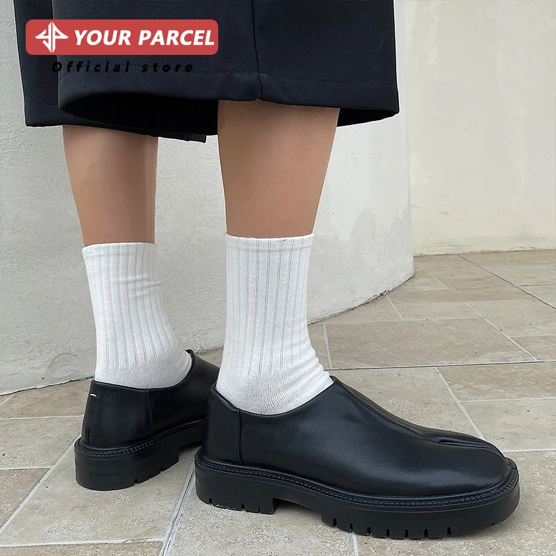 Tabi-sapatos clássicos de couro para homens e mulheres, sapatos casuais de um pé, sapatos baixos unissex, design confortável