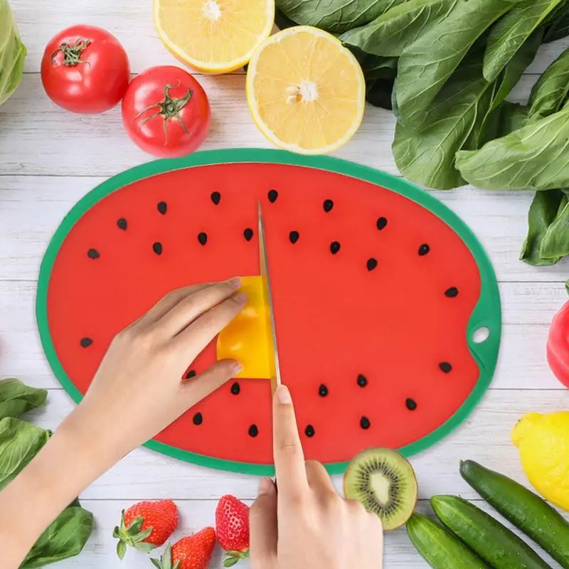 Watermelon Shape Chopping Board Vegetable Board Plastic Cutting Board for Home Vegetable Fruits Meat Cutting Accessories