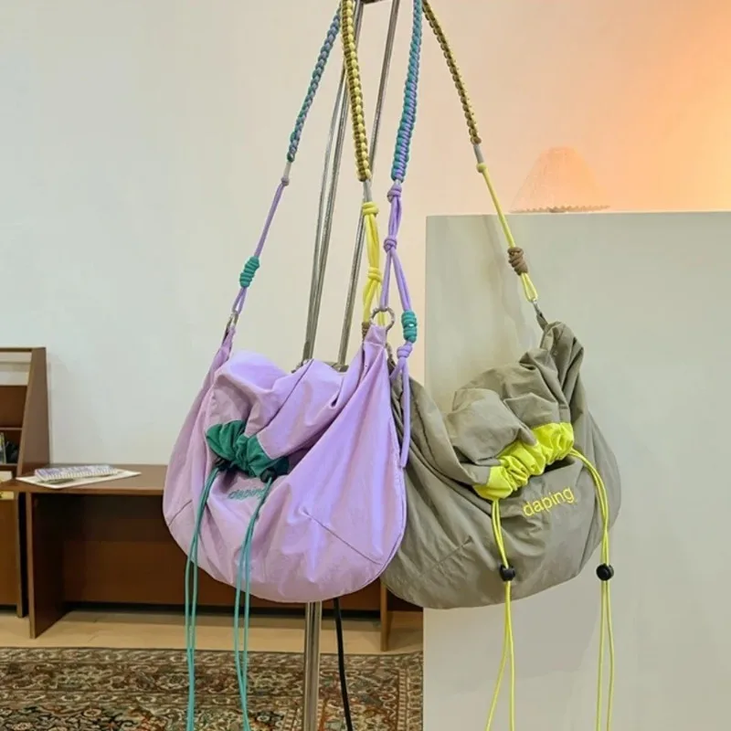 

Contrast Color Letter Crossbody Bag Large Capacity Nylon Drawstring Bag Girl Women Handbags 2025 Casual Lightweight Shoulder Bag