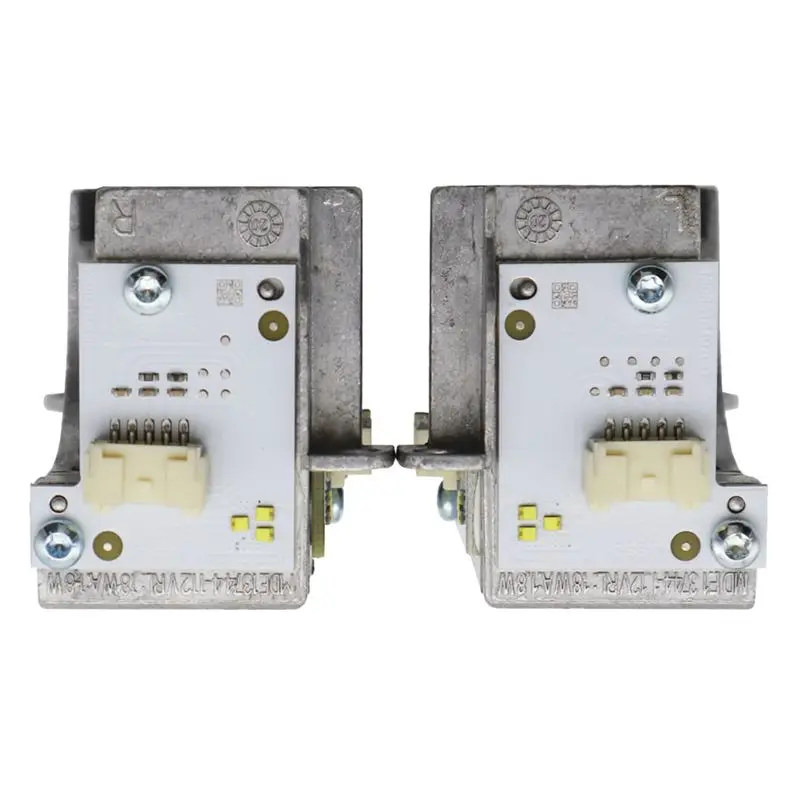 

Комплект (1 пара) светодиодных модулей DRL «Ангельские глазки» белого света для фар BMW 6 серии F06 F12 F13 LCI 2014-2018, артикулы 63117394901, 63117394902