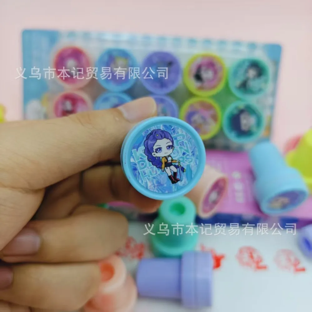 10Pcs Assorted Stamps for Kids Kpop Demon Hunters Rumi Zoey Mira Derpy Self-Ink Stamps with 10 Designs for Birthday Party Favor
