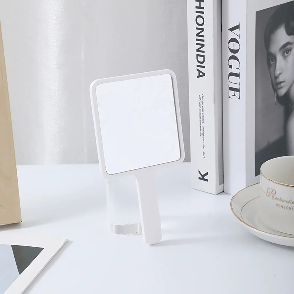 Espejo de maquillaje de mano cuadrado con estampado de dibujos animados, espejo de bolsillo portátil, herramienta de maquillaje para el cuidado Facial a la moda, patrón de letras de Halloween