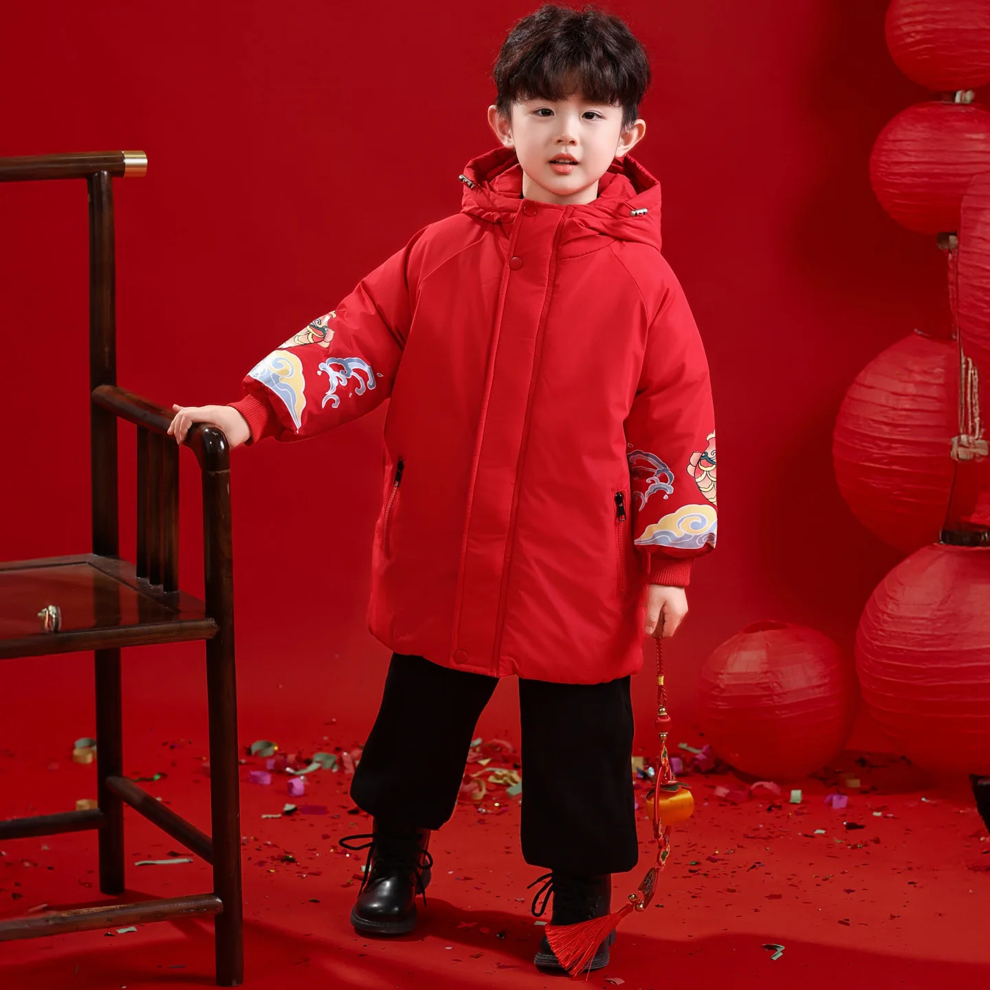 

Детская зимняя куртка для мальчиков, пуховик, новогодний наряд, красная одежда для малышей, зимняя одежда, модная молодежная одежда