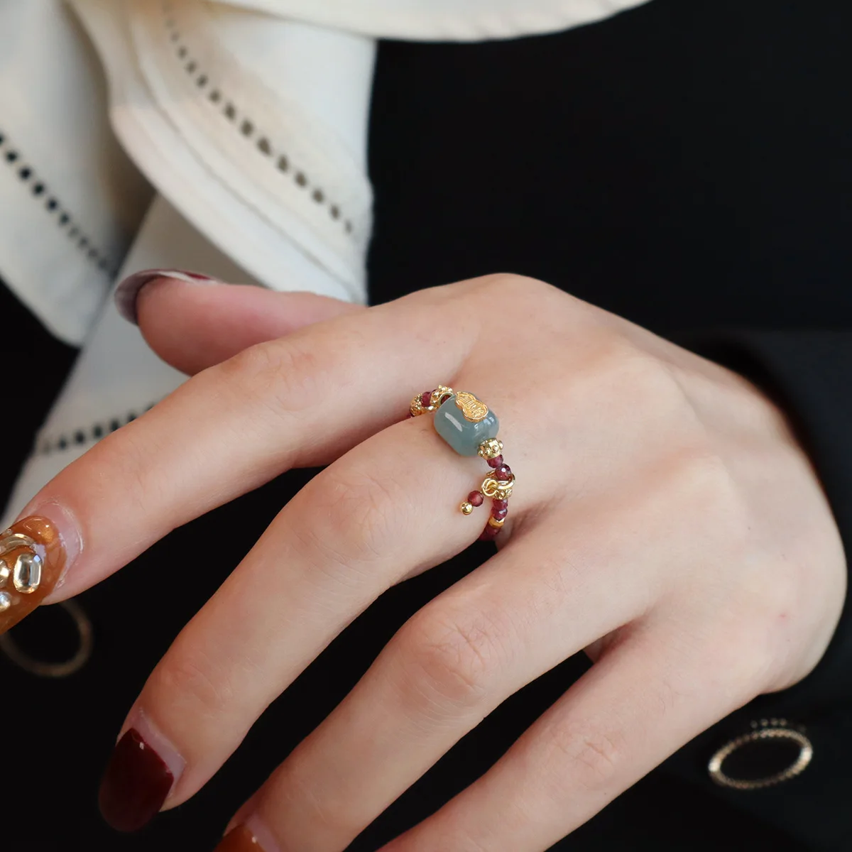 Exquisite jewelry natural stone ring index finger ring jewelry Chinese style handmade beaded elastic women's ring wholesale
