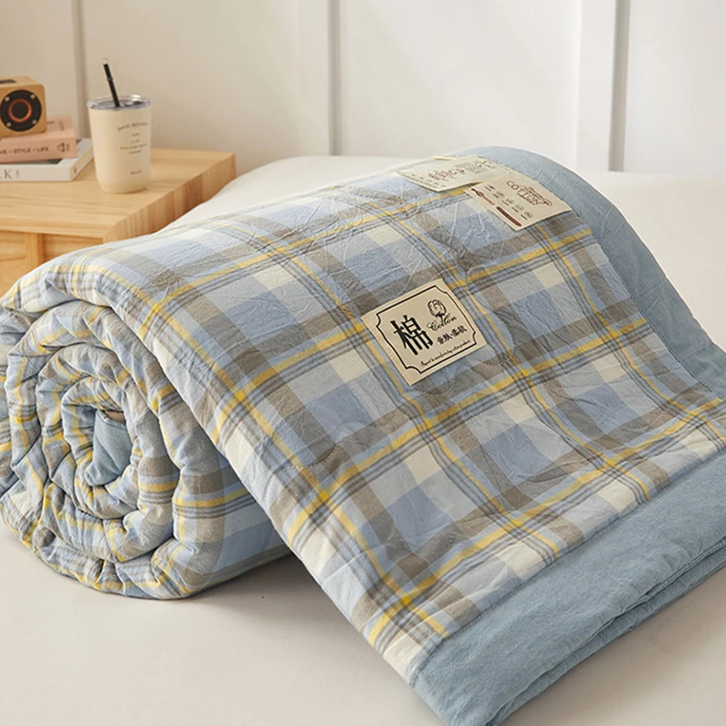 Grade A Soft Skin Friendly Spring Summer Comforter Lightweight Breathable Summer Quilt 100% Cotton Filling Quilted Duvet Blanket
