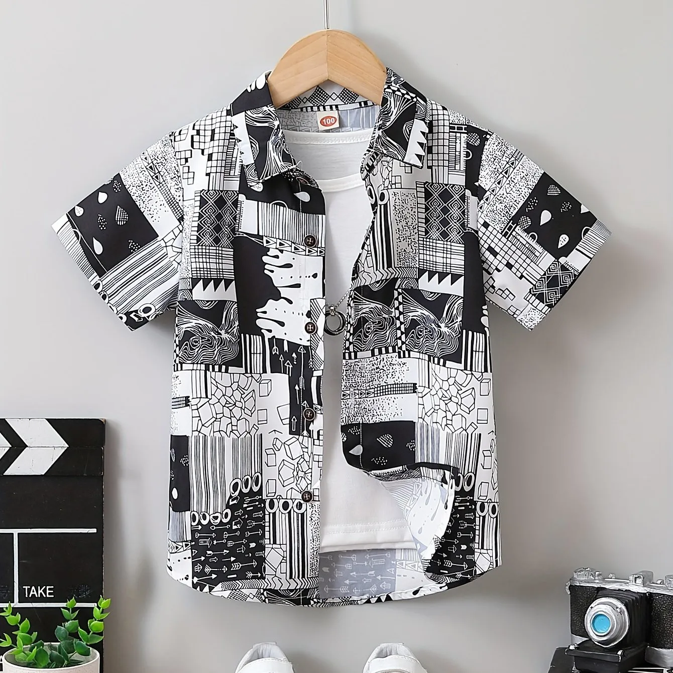 Camisa con solapa y botones para niños y niñas, Top informal de manga corta con patrón de animales de dibujos animados, ropa diaria para vacaciones, Verano