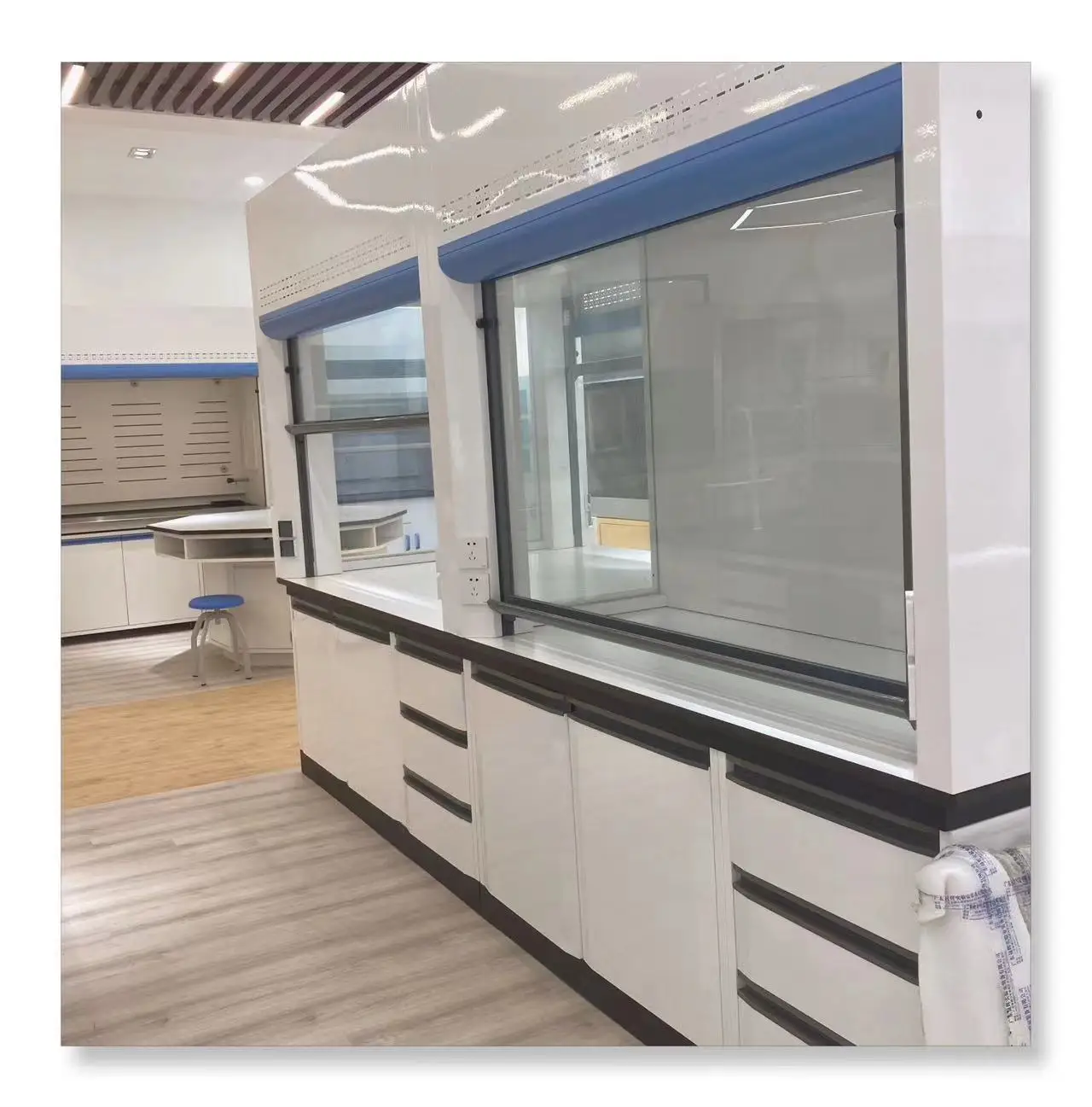 Desktop Small Mini Laminar Flow Cabinet/Air Flow Clean Bench/FUME HOOD Laboratory Furniture