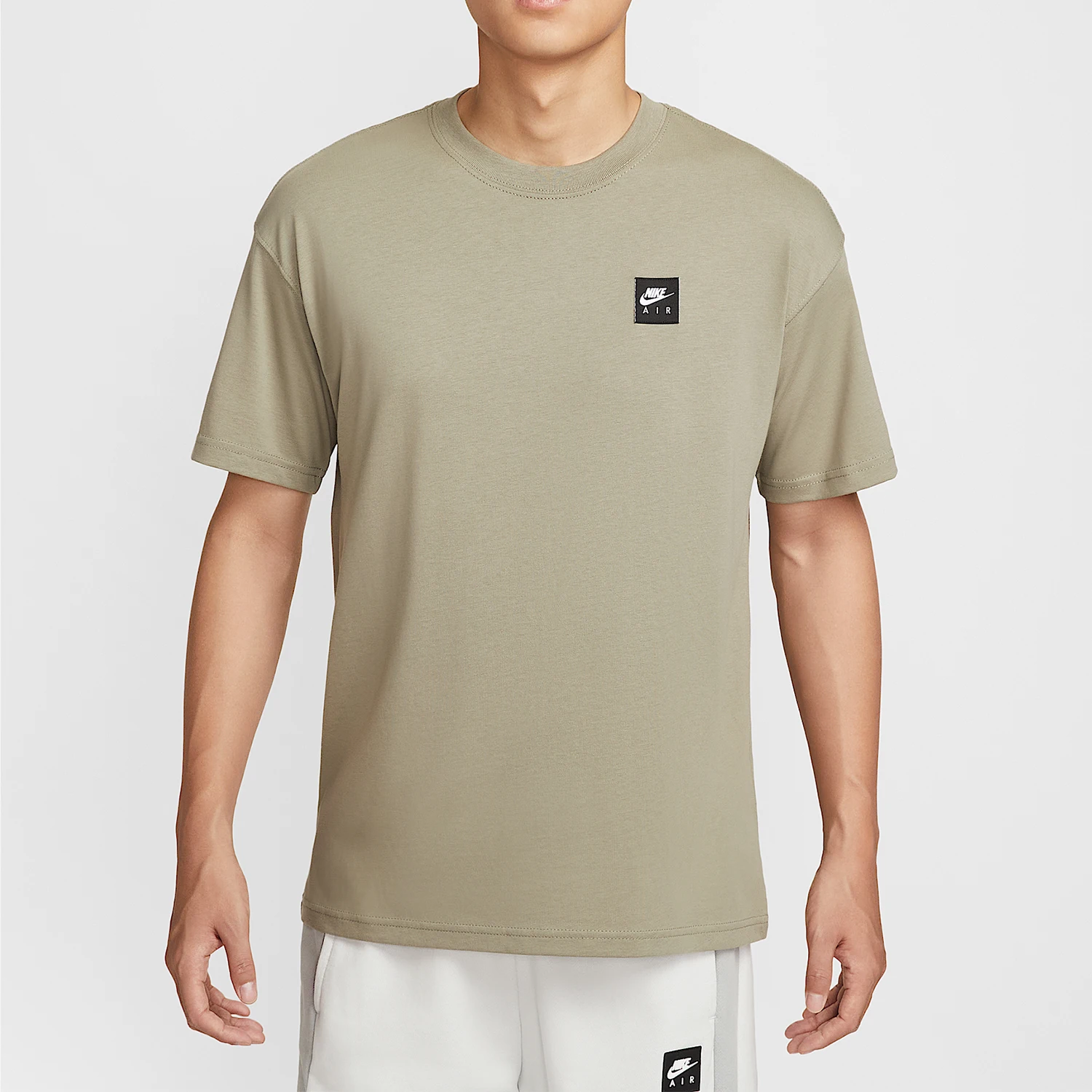 

Nike Sportswear Men's Outdoor Round-neck Breathable T-shirt HQ9249-320