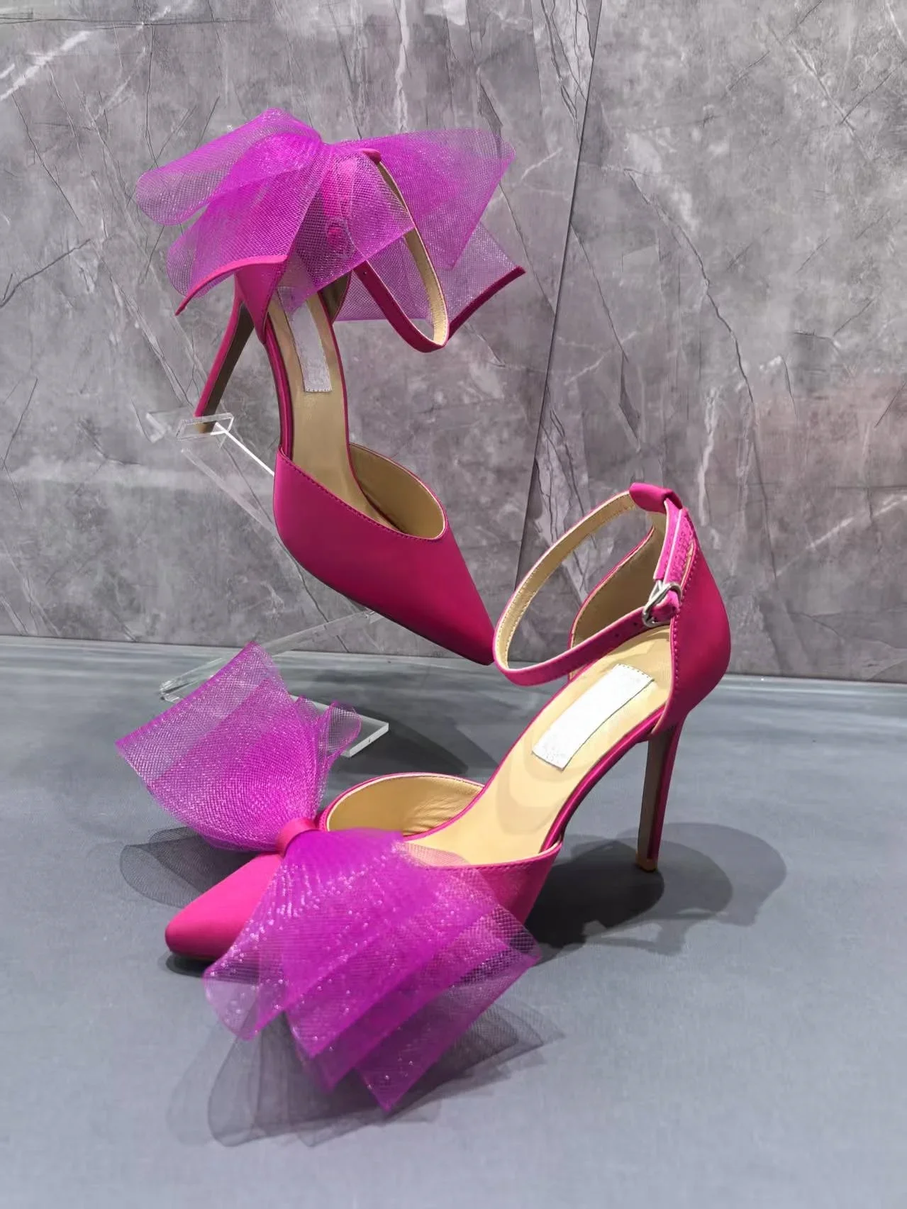 

Spring 2025 New Round Toe Stiletto Mesh Bow Decoration Women's High Heels Sweet Elegant Women Sandals Banquet Dress Shoes