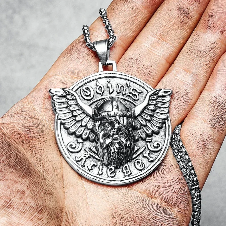 Viking Odin Warrior Medallion Necklace Vintage Men Pendant Stainless Steel Norse Myth God Rock Punk Amulet for Male Jewelry Gift