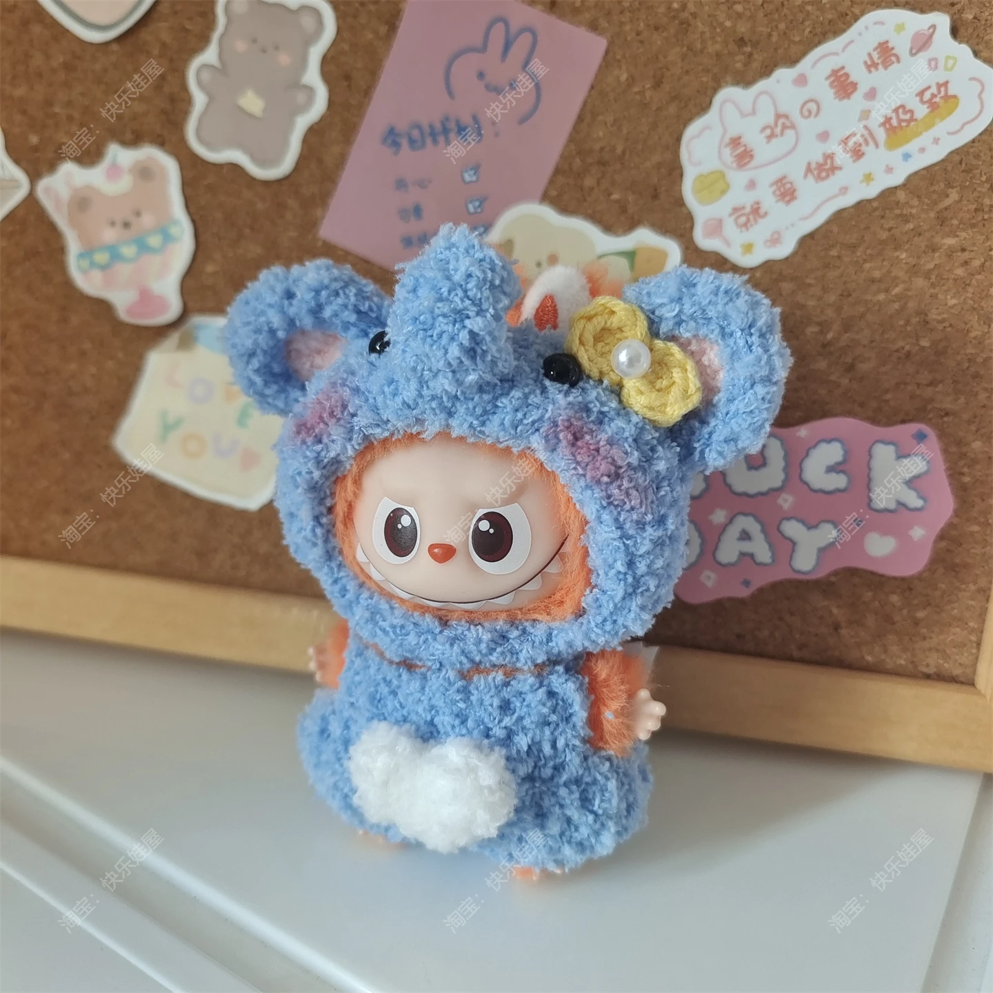 

Только одежда для куклы Labubu 4,0, мини-кукольная одежда, оригинальная детская одежда ручной вязки, одежда серии Disney Lotso Stellalou