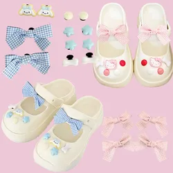 Kawaii Sanrio Hello Kitty Cinnamoroll fibbia per scarpe Set carino fiocco fascino foro scarpe accessori fai da te ragazze pantofole decorazione