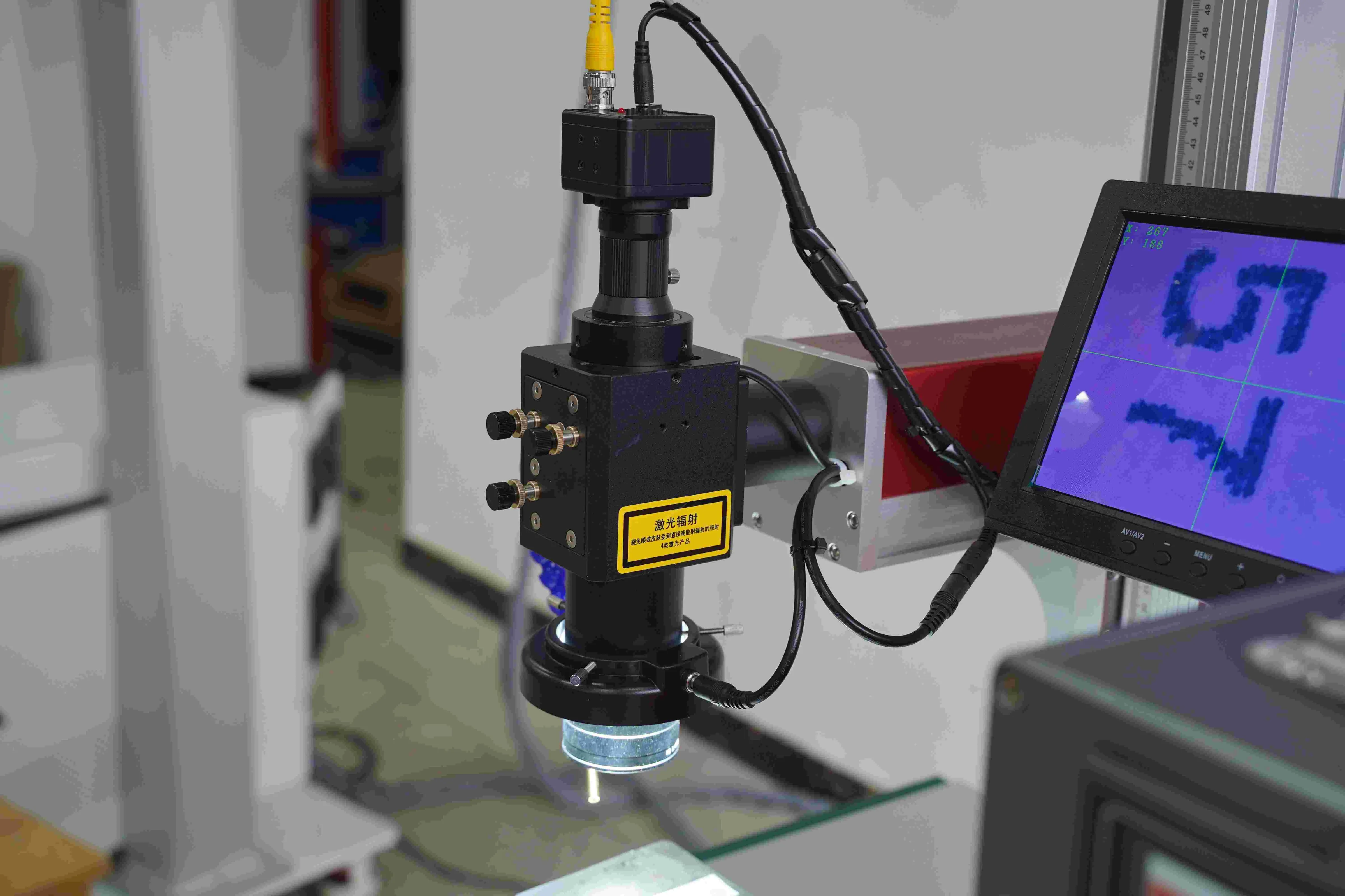 Máquina de solda a laser de fibra dividida de alta precisão, 60w/150w/200w qcw para bateria de lítio e componentes de alta precisão