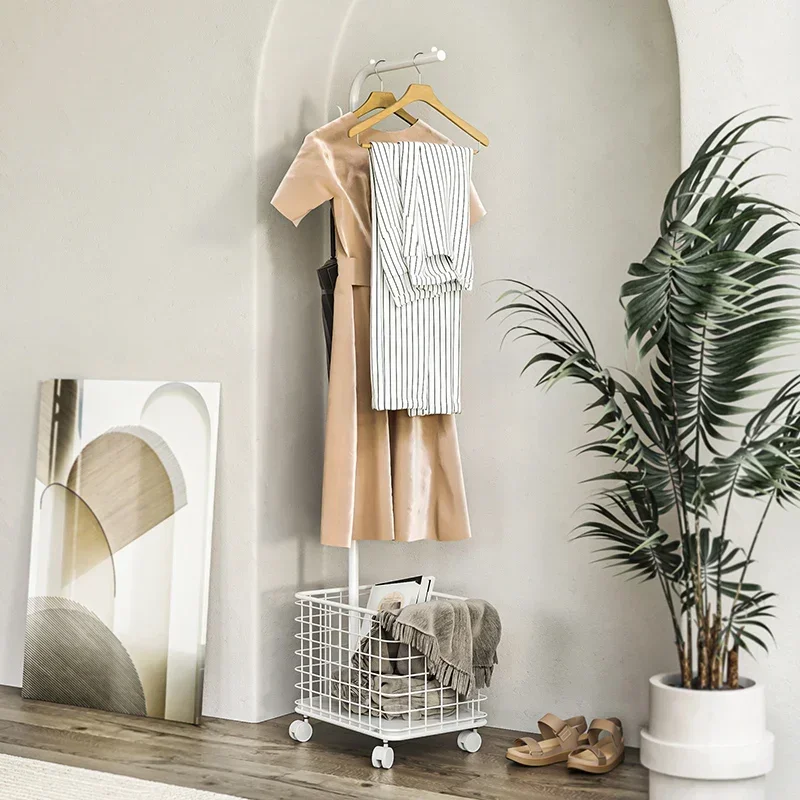 

A Nordic internet celebrities can move corner of the hallway, and the clothes rack is easy to hang on ground bedroom