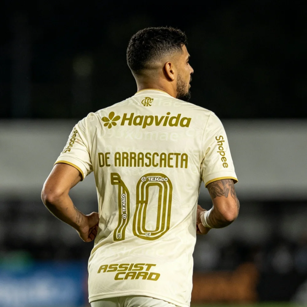 Camisetas de Fútbol Flamengo de Manga Corta para Niños y Familiares, Transpirables y Cómodas, OFERTA de Verano 2026