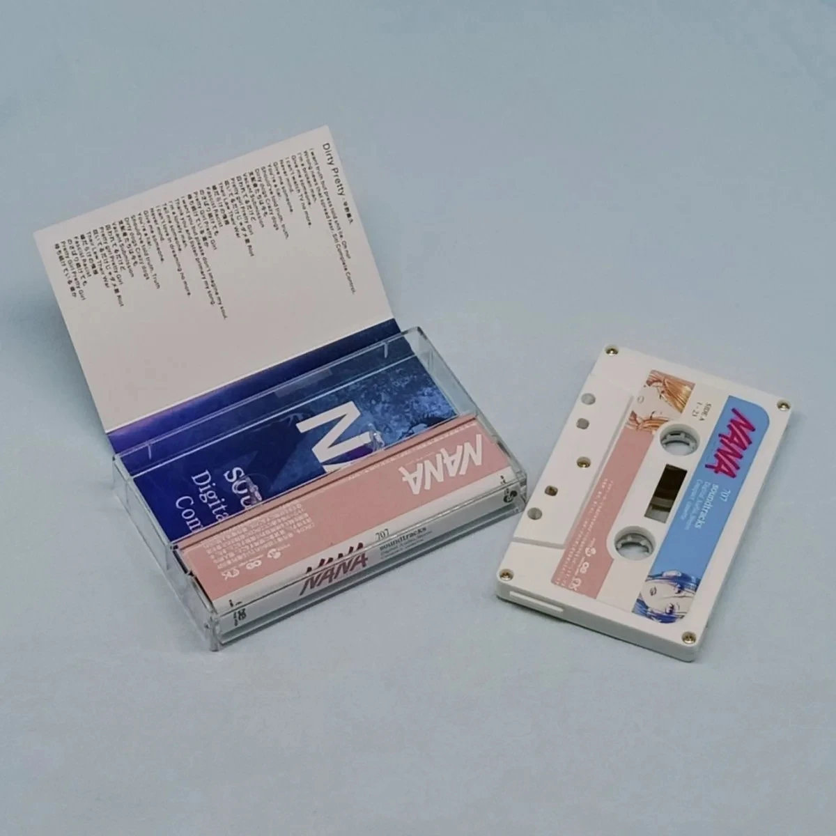 Anime NANA Black Stones Anna Tsuchiya Musik Tape Greatest Hits Best Album Kassetten Cosplay Walkman Recorder Auto Soundtracks Box