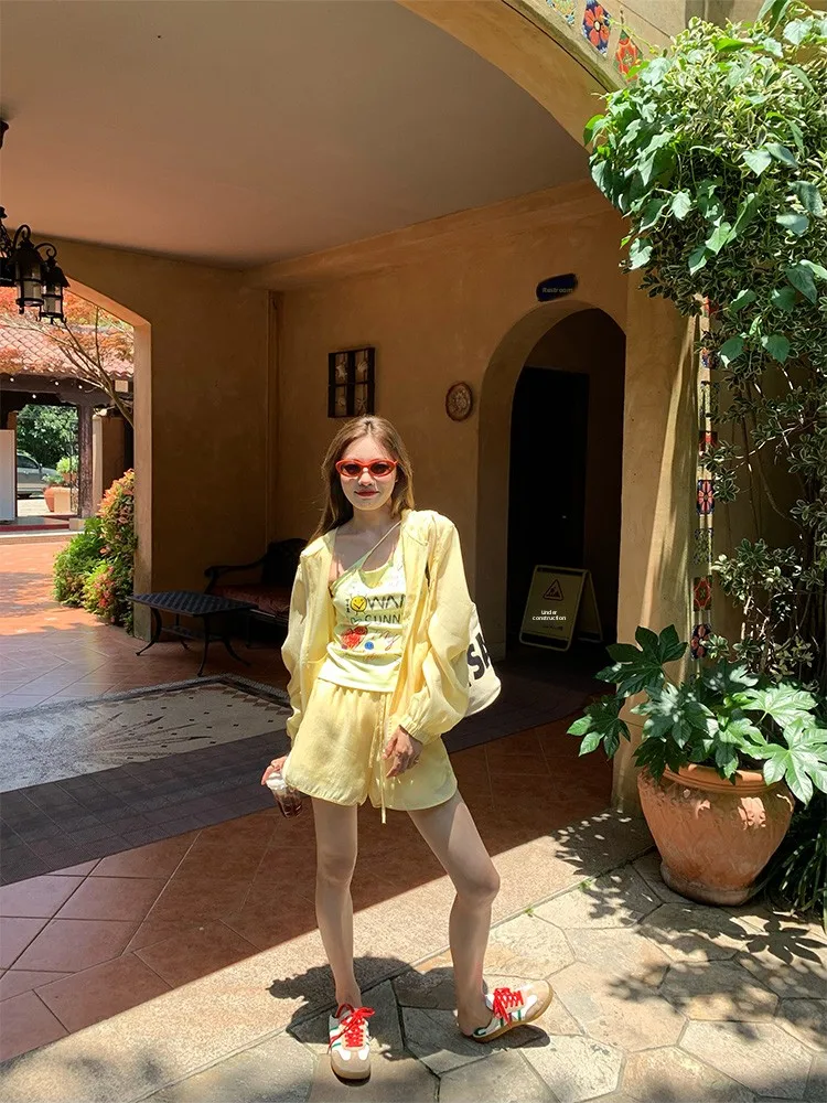 

Летний модный желтый солнцезащитный женский комплект из двух предметов, волокнистый материал Levis, подходит для повседневной одежды для детей 25–35 лет