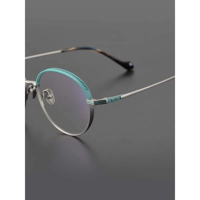 Manual Round Frame Pure Titanium Ultralight Myopia Glasses Frame To Prevent Blue Discoloration